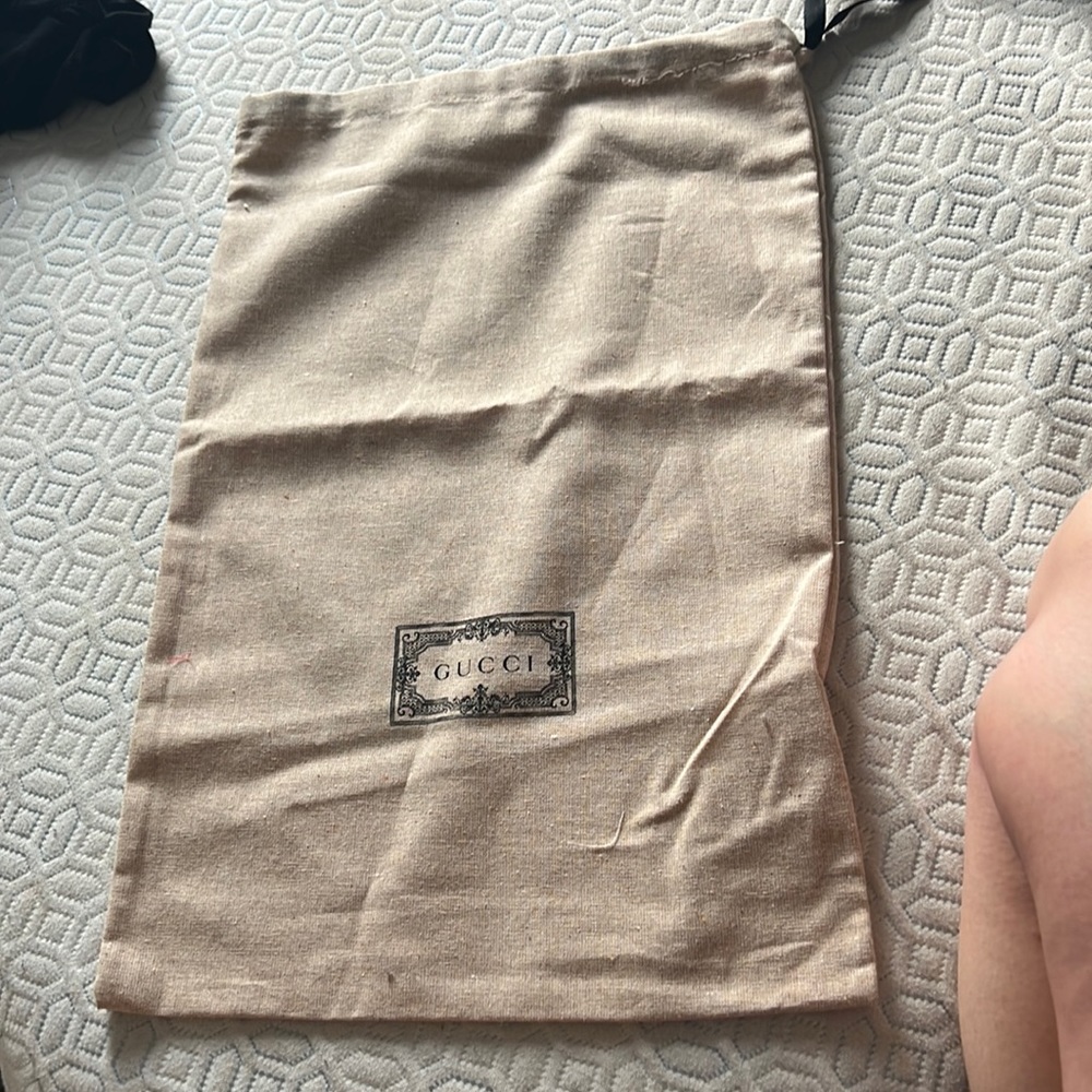 Gucci dust bag